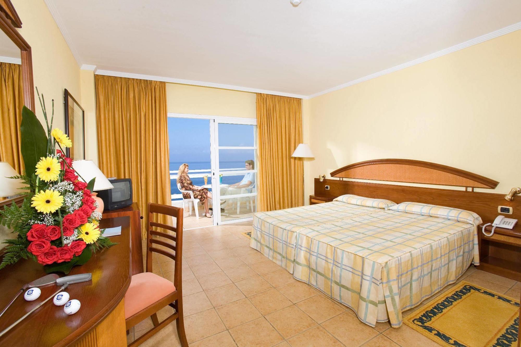 Aguamarina Golf Apartments ゴルフ・デル・スル 部屋 写真