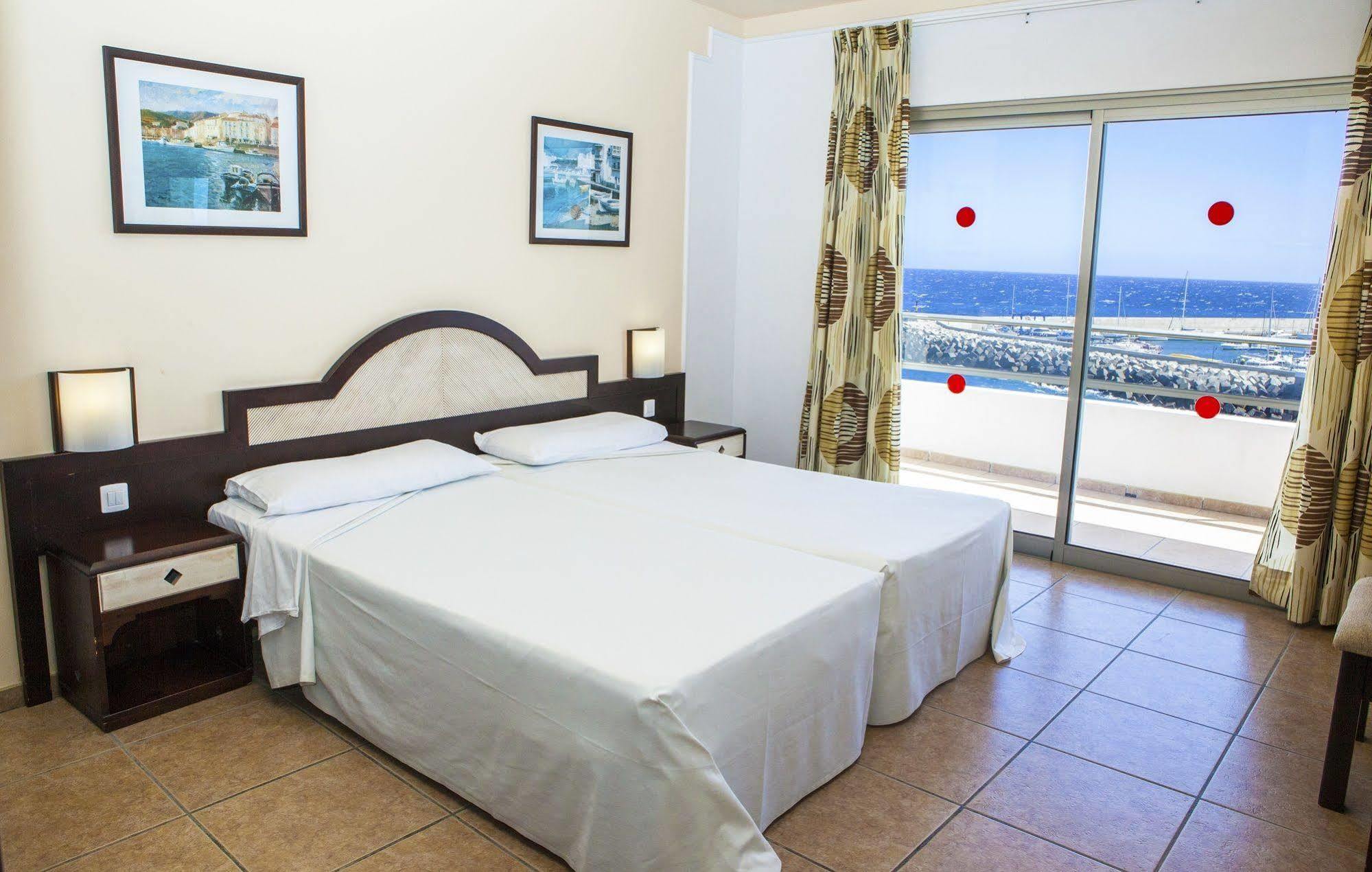 Aguamarina Golf Apartments ゴルフ・デル・スル エクステリア 写真